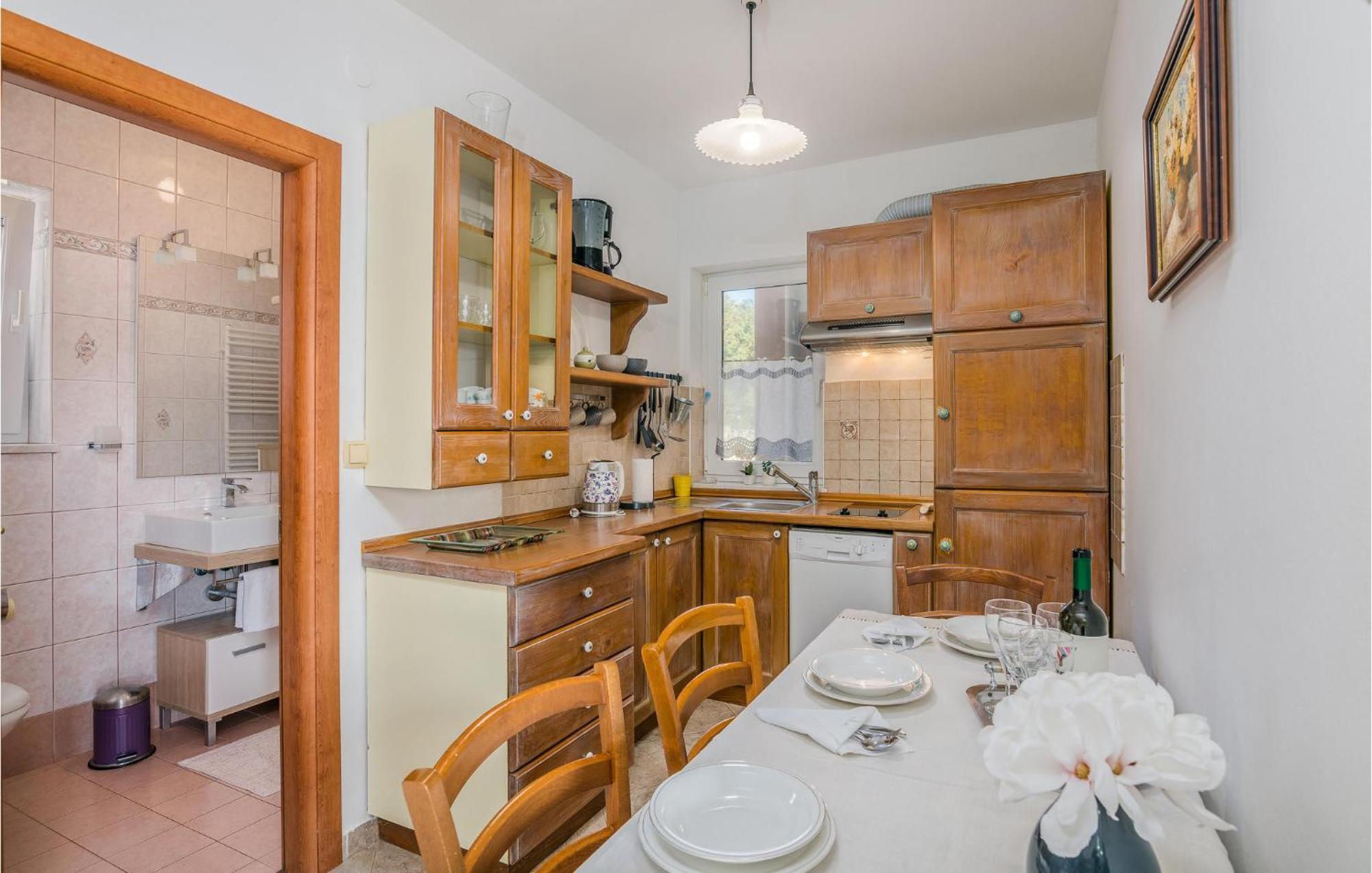 Gorgeous Apartment In Cizici With House Sea View Exterior photo